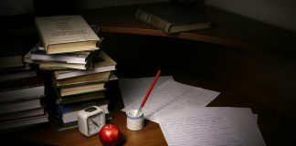 Students Improve Their Academic Writing Skills